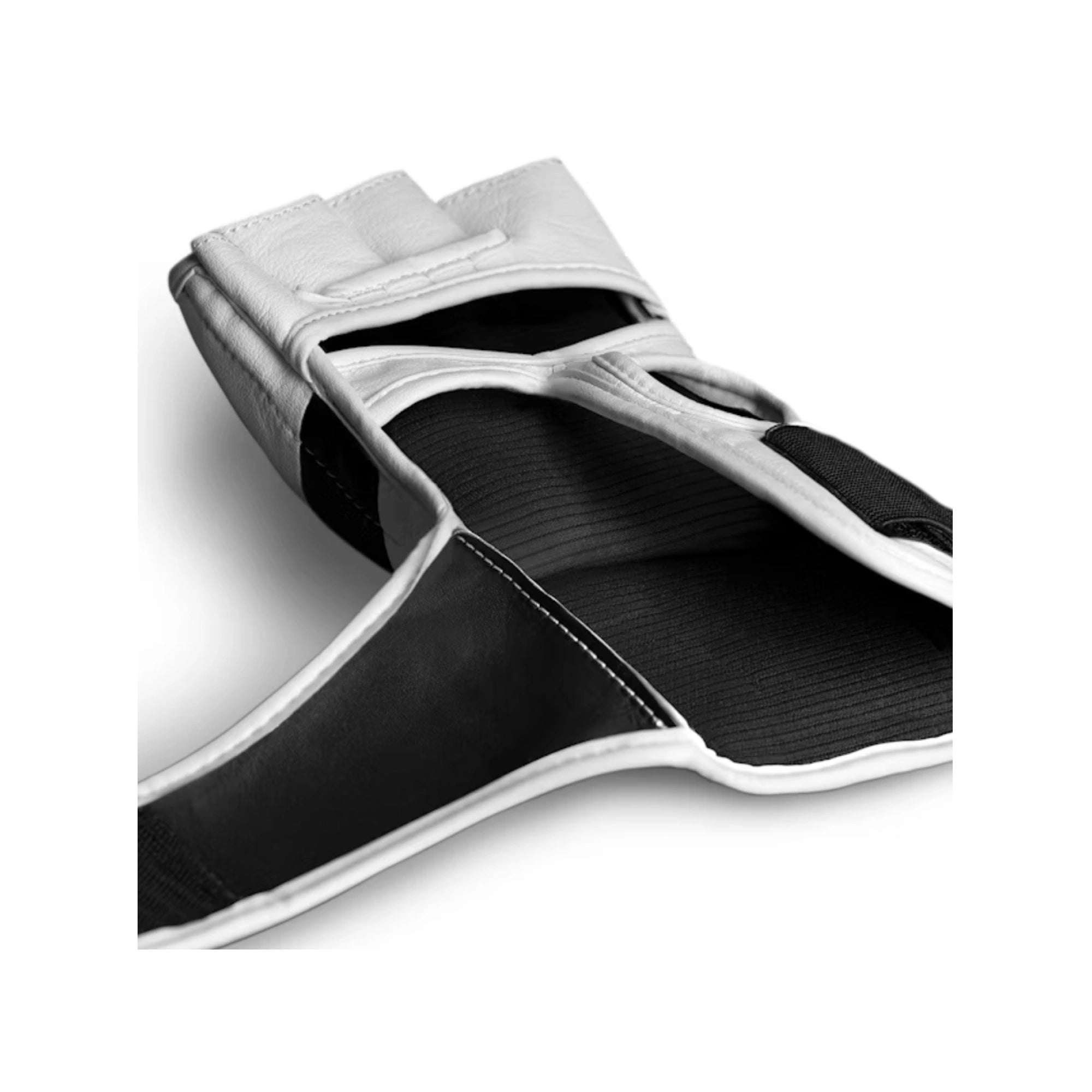 Hayabusa T3 MMA 4 Oz Gloves